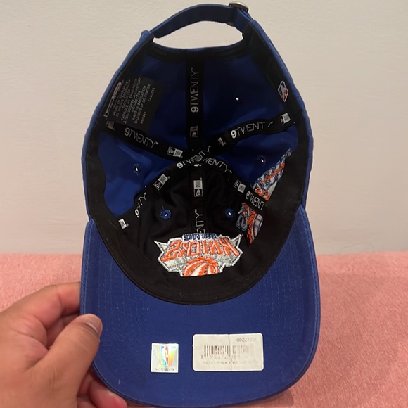 This is a new era New York Knicks Cap - Picture 5 of 5